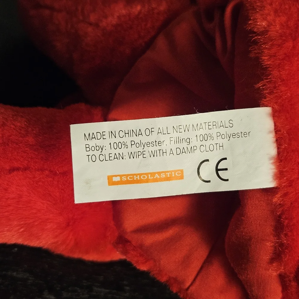 Vintage Clifford the Big Red Dog Singing Hand Puppet - Scholastic Avon - 1999